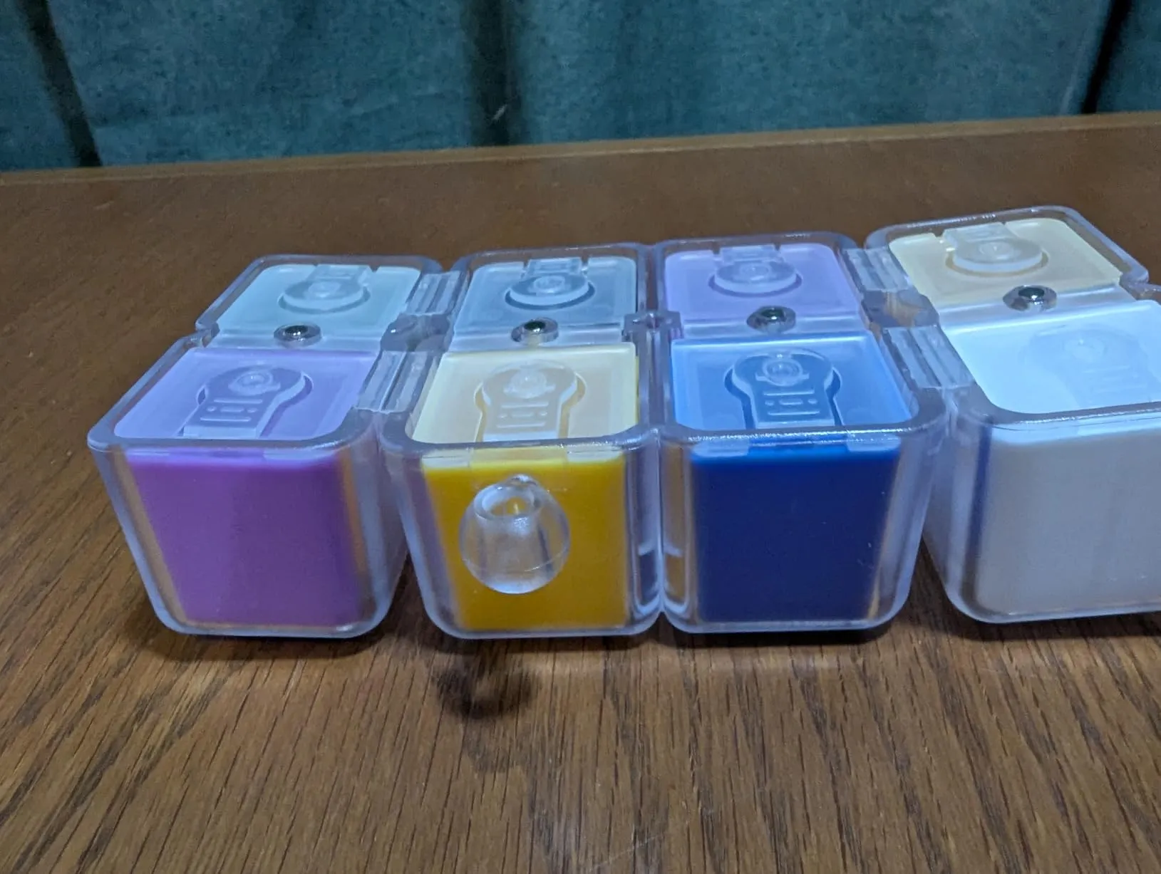 Wonderful Little 8-Compartment Travel Pill Organizer w More Room Than Most
