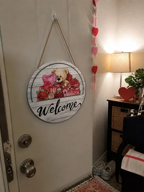 Valentine welcome sign in an apartment entryway