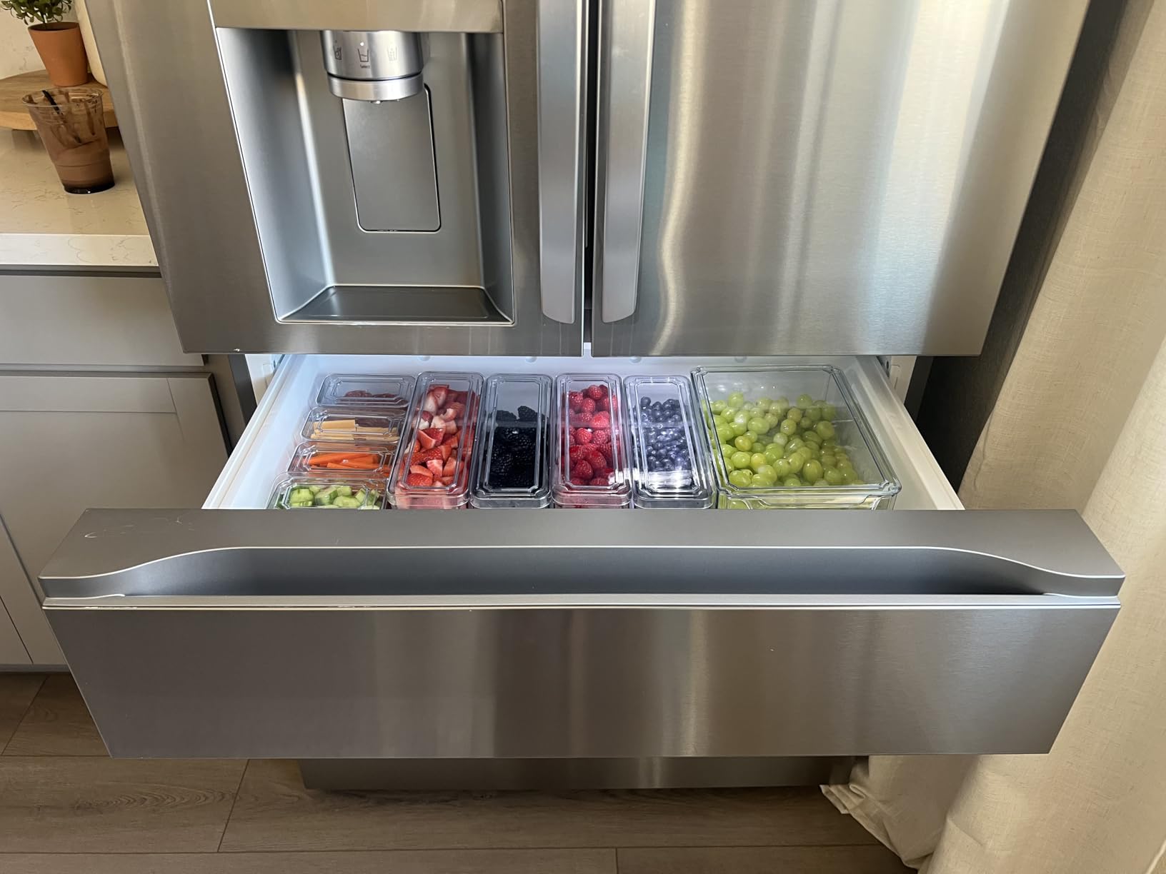 Perfect for a snack drawer!