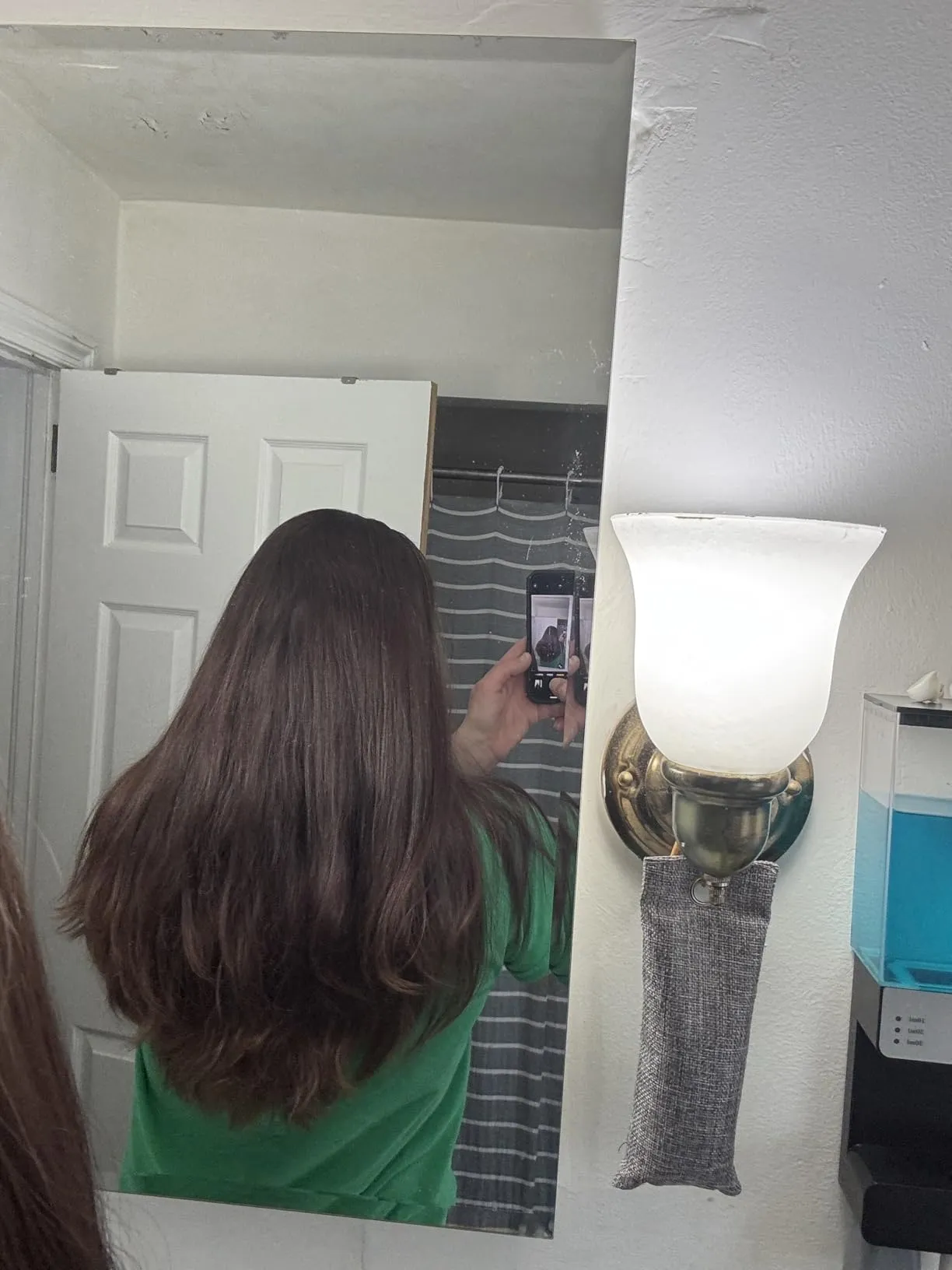 Works good and creates volume as well as straightening hair