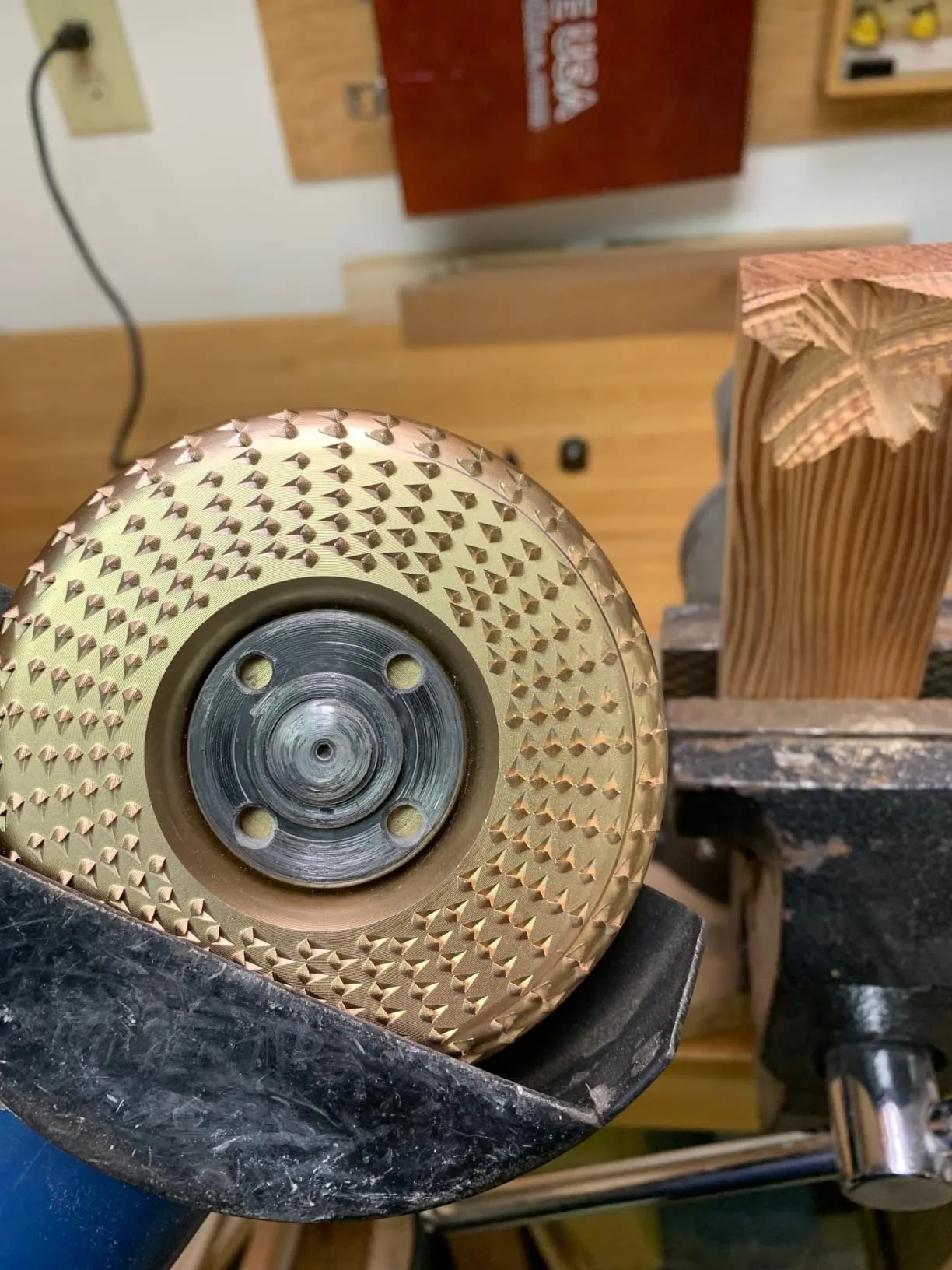 Heavy Duty and Sharp to remove Wood fast!