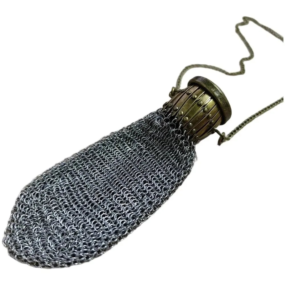 Expandable 1920s-Inspired Chain-Mesh Coin Purse