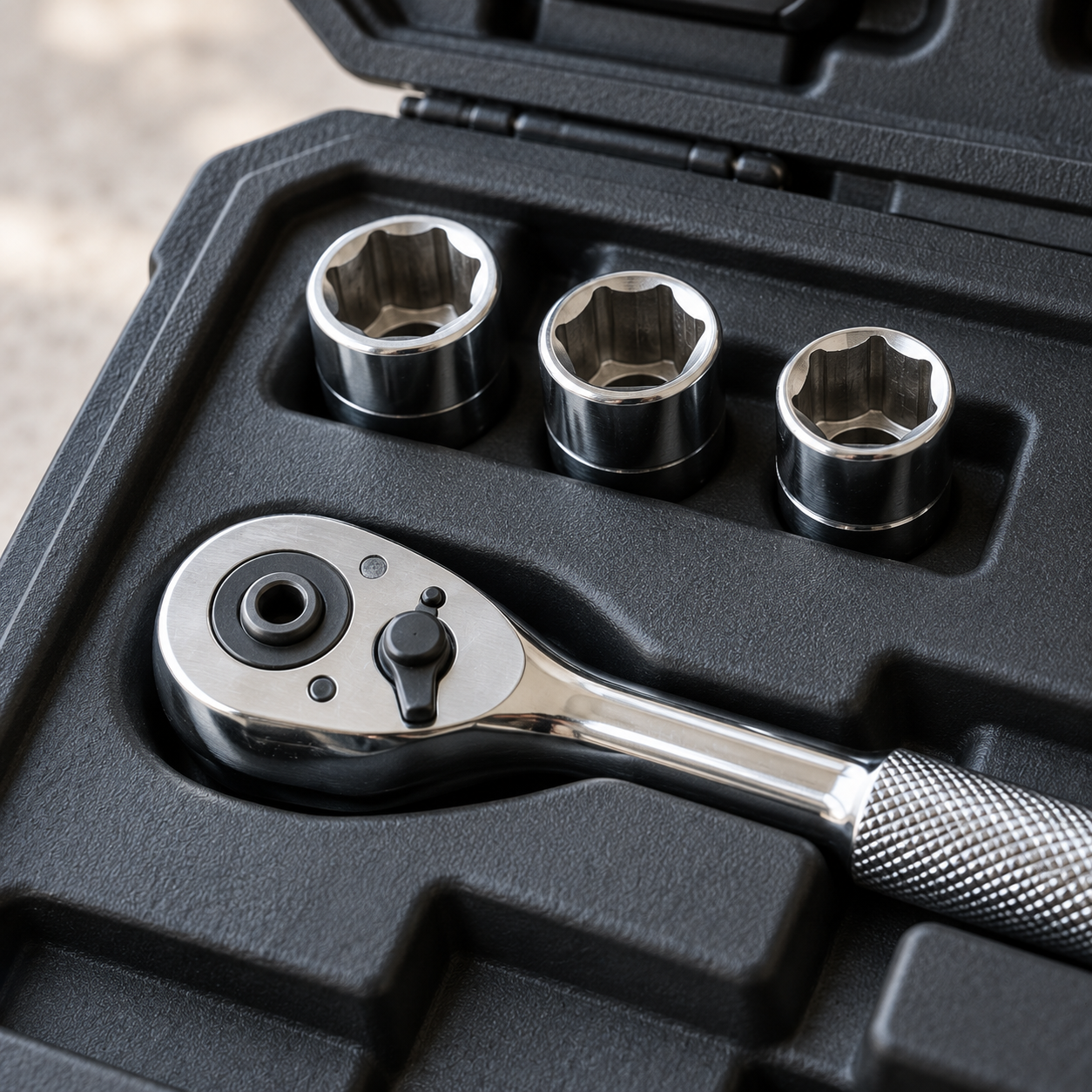 Everyday Vehicle Hand Tool Kit - gallery view 3