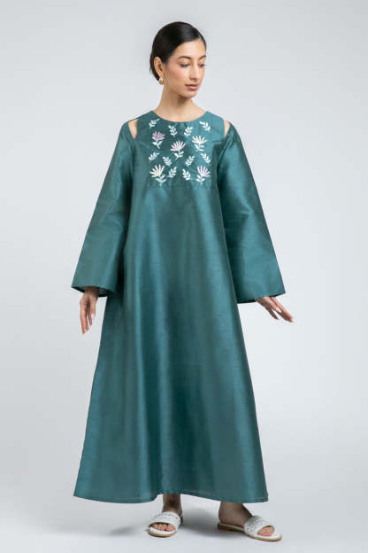 Long Embroidered Dress with Wide Sleeves