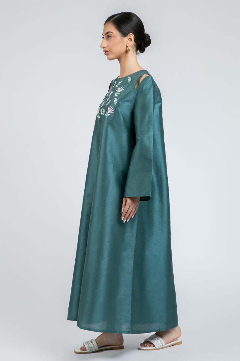 Long Embroidered Dress with Wide Sleeves
