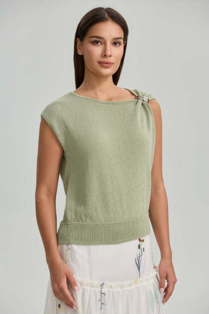 Knit Top With Shoulder Ring