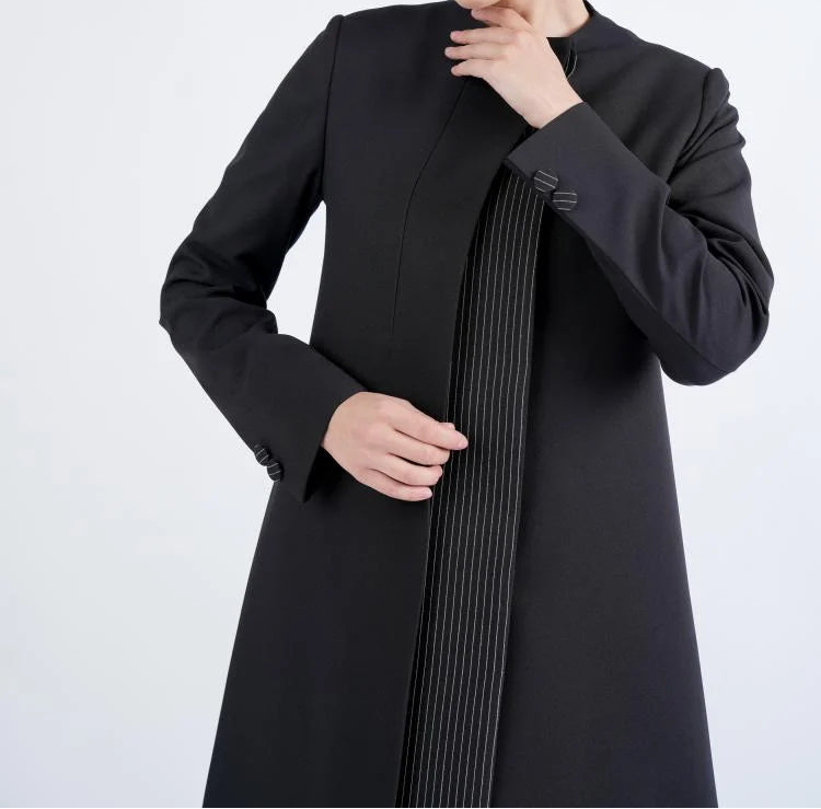 Black Formal Abaya with Tailored Silhouette and Stripe Panel