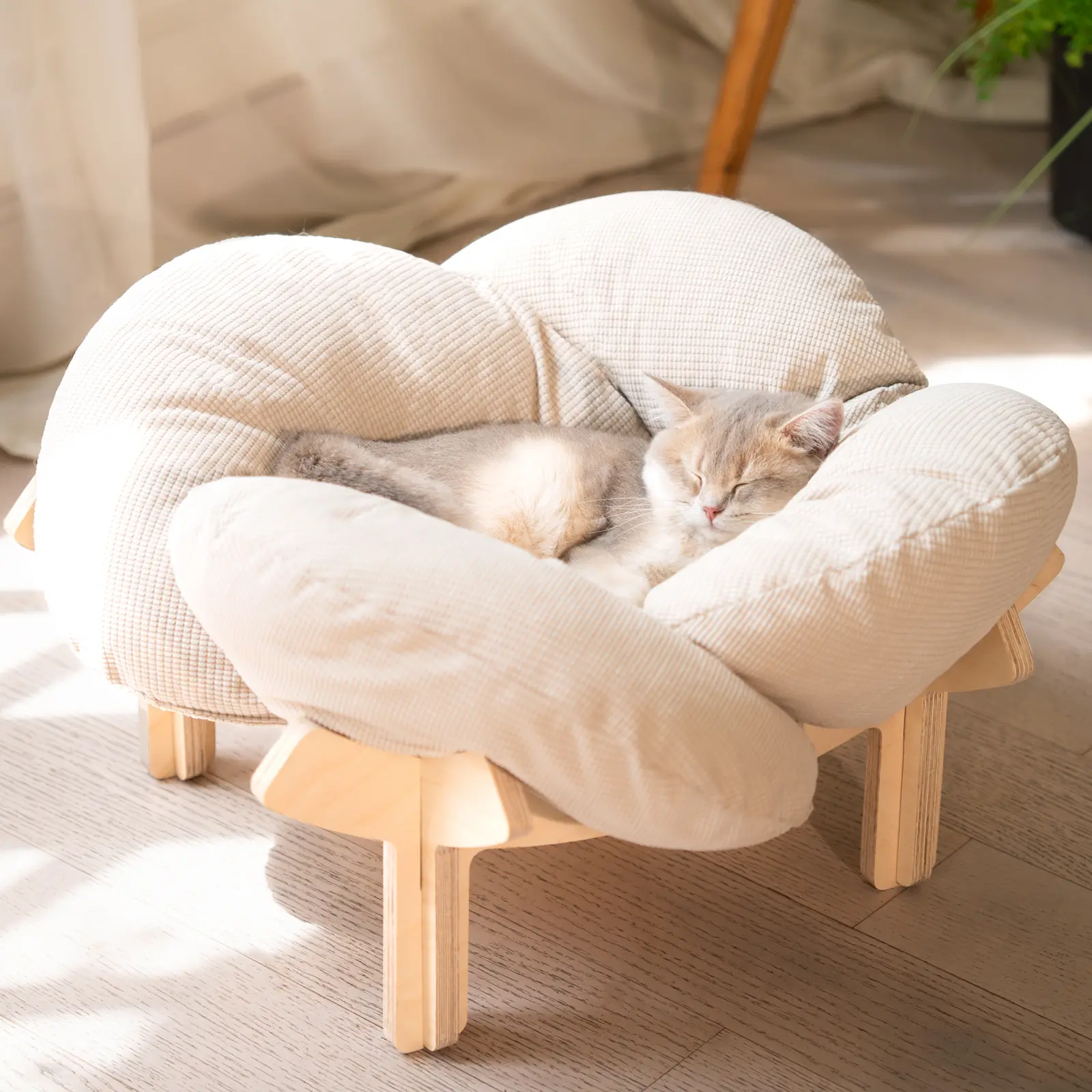 MEWHAUS Bloom Cat Lounge - White