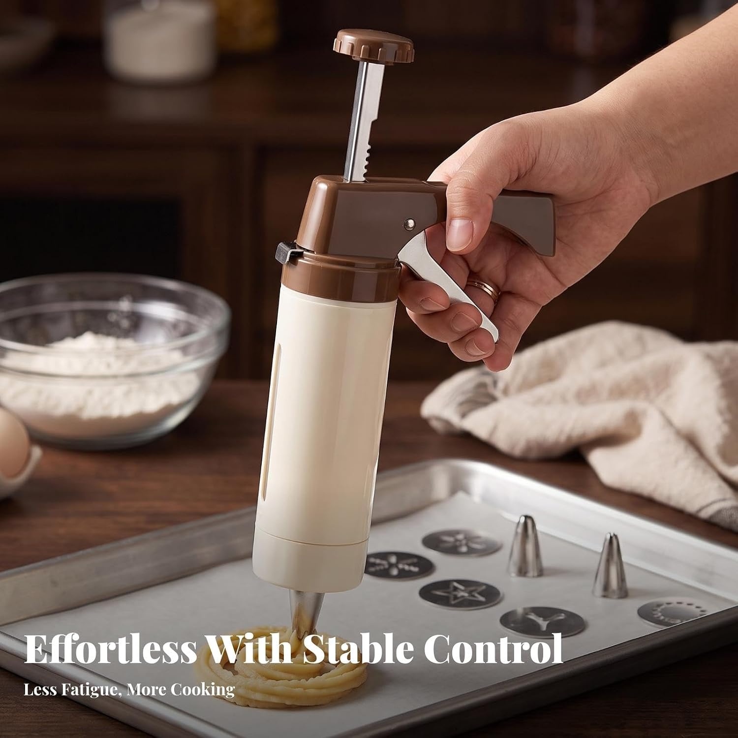 Holiday Cookie Press & Decorating Kit – 13 Discs + 8 Piping Tips
