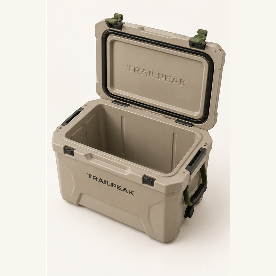 TRAILPEAK Canyon Medium Hard Cooler — detail view