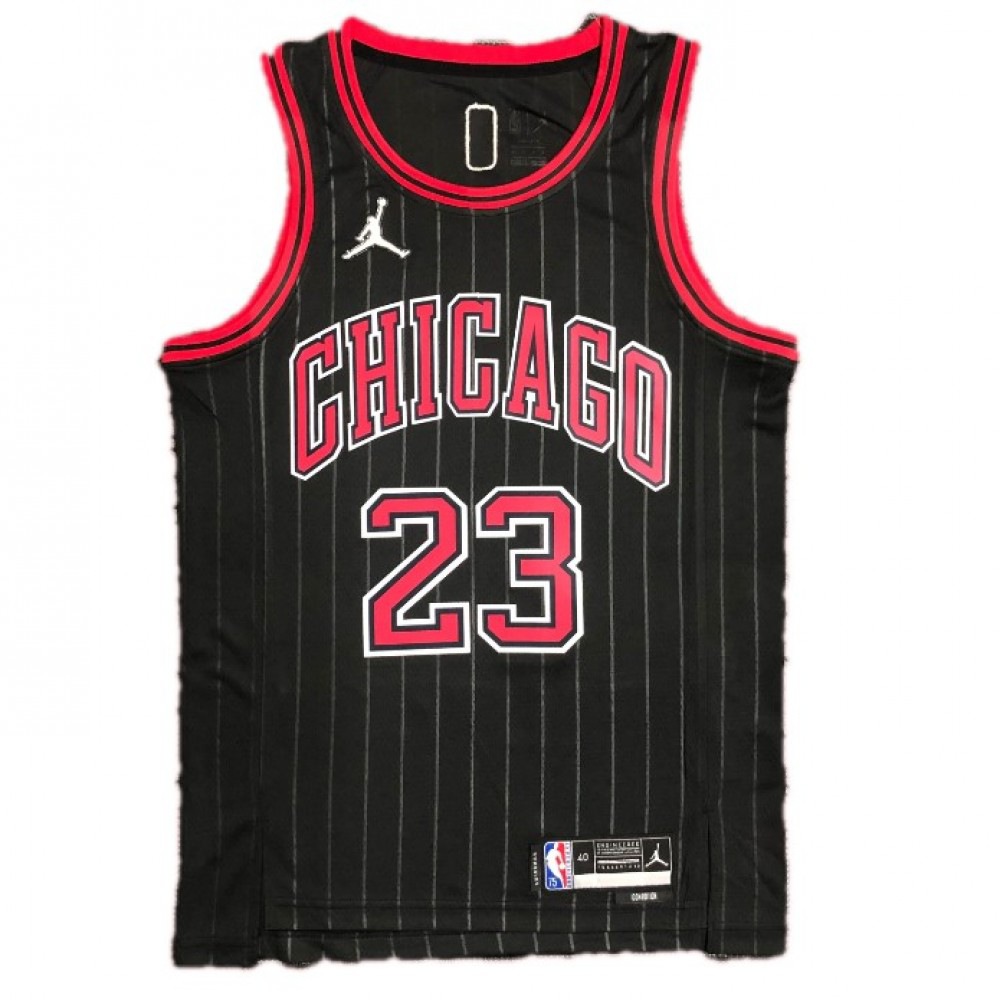 Kids' Chicago Bulls Black Statement Swingman Jersey