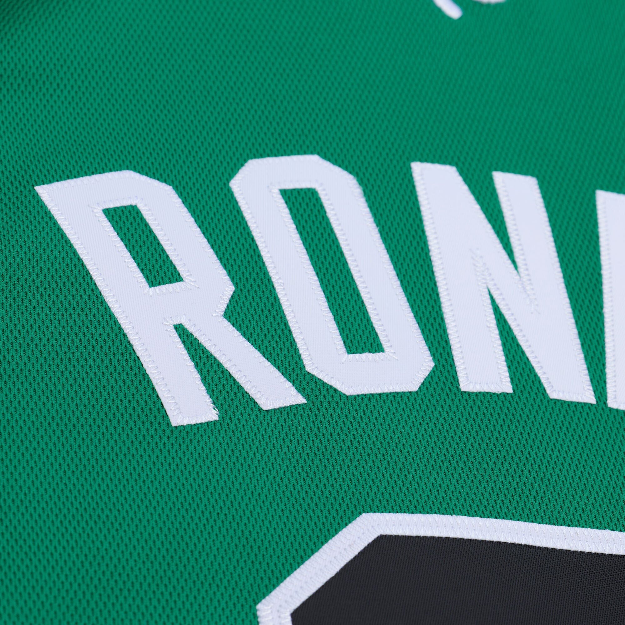 Rajon Rondo Boston Celtics Kelly Green Shirt - Youth