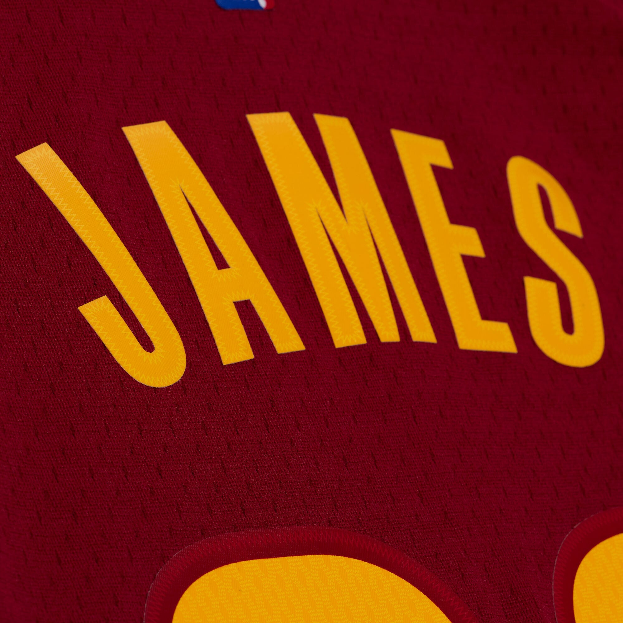 LeBron James Cleveland Cavaliers Swingman Shirt - Youth