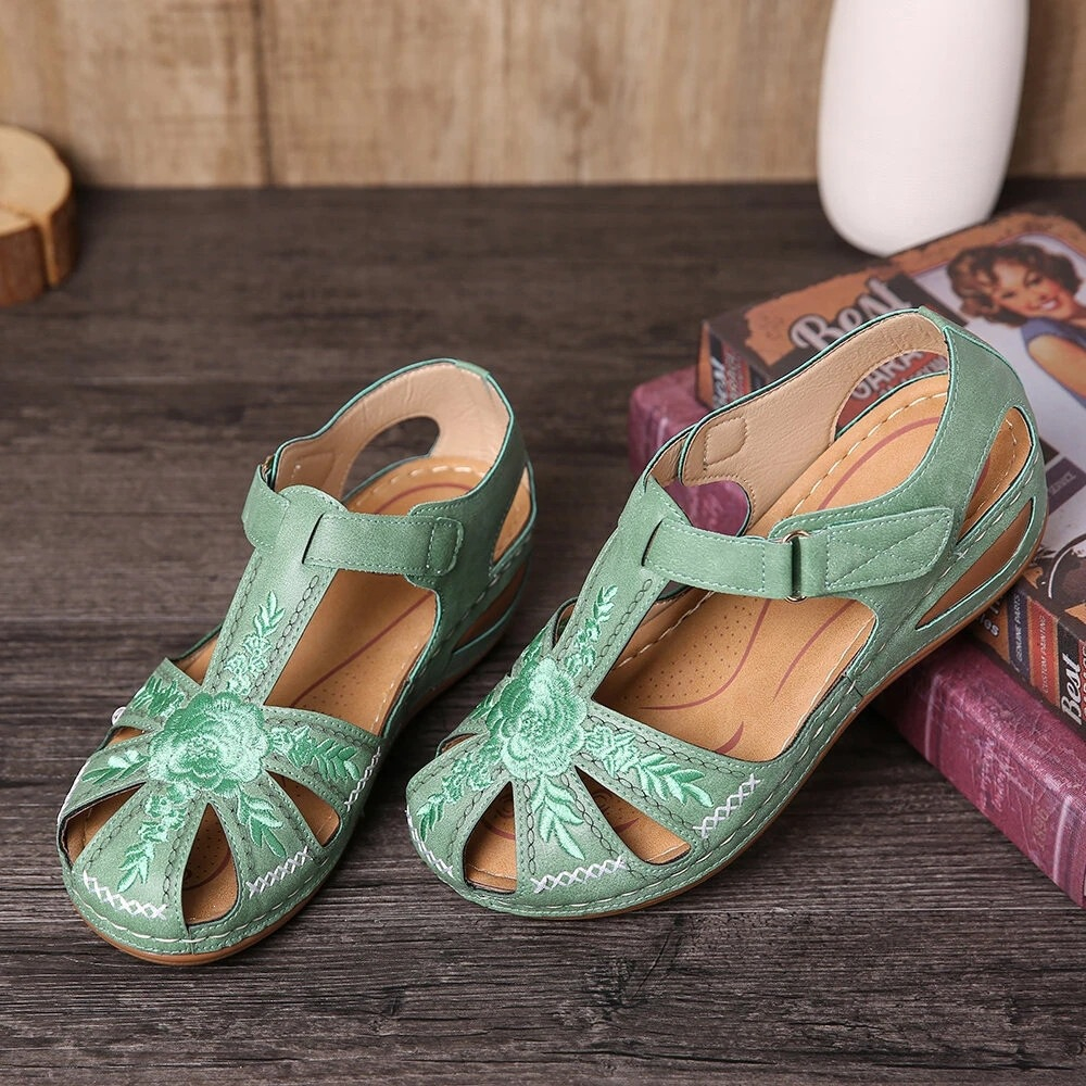 Damen-Wanderschuhe mit bestickten Ausschnitten – bequeme, rutschfeste Mary-Jane-Sandalen für den Alltag