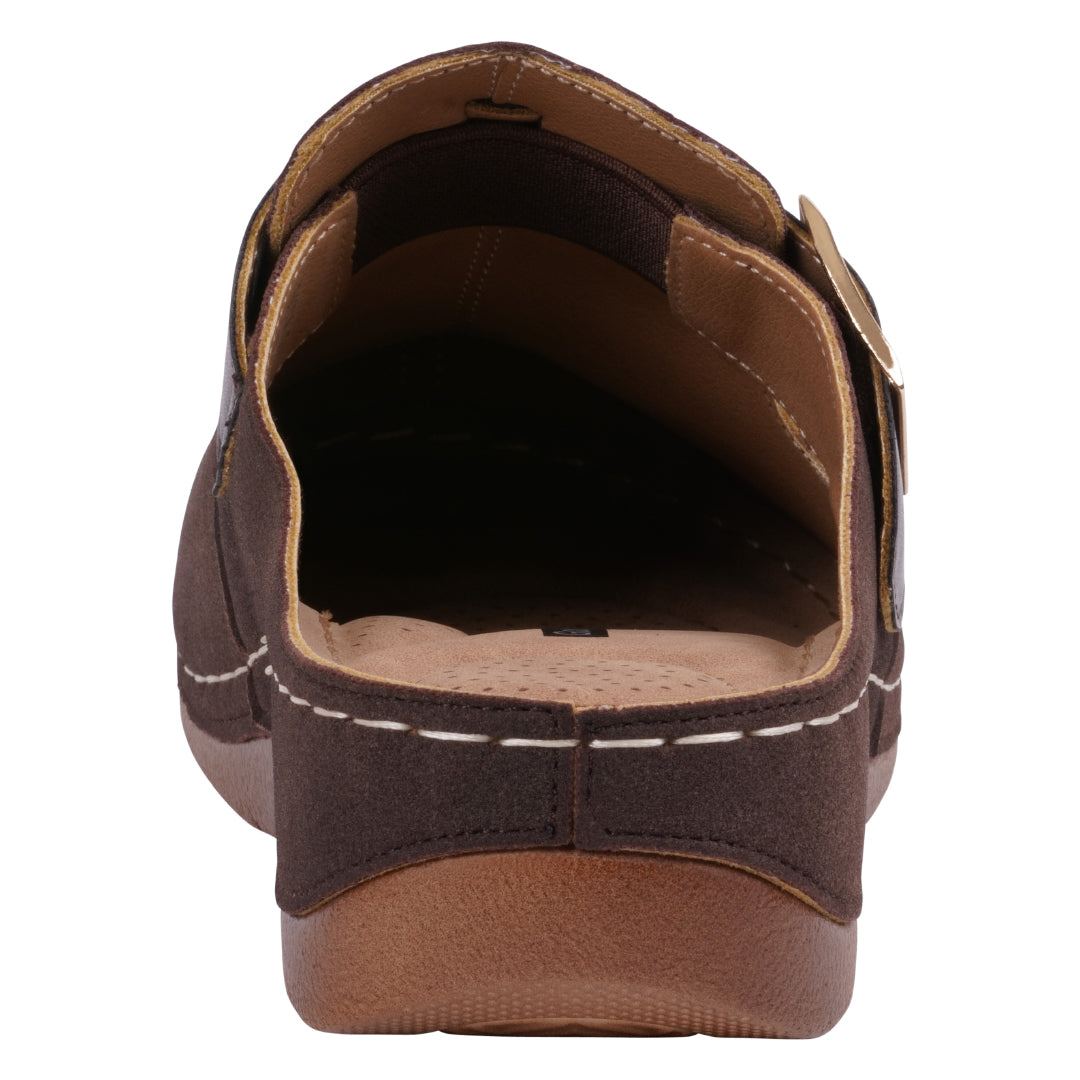 Pippin Women's Pippen Brown Flat - Chic & Comfortable Clogs