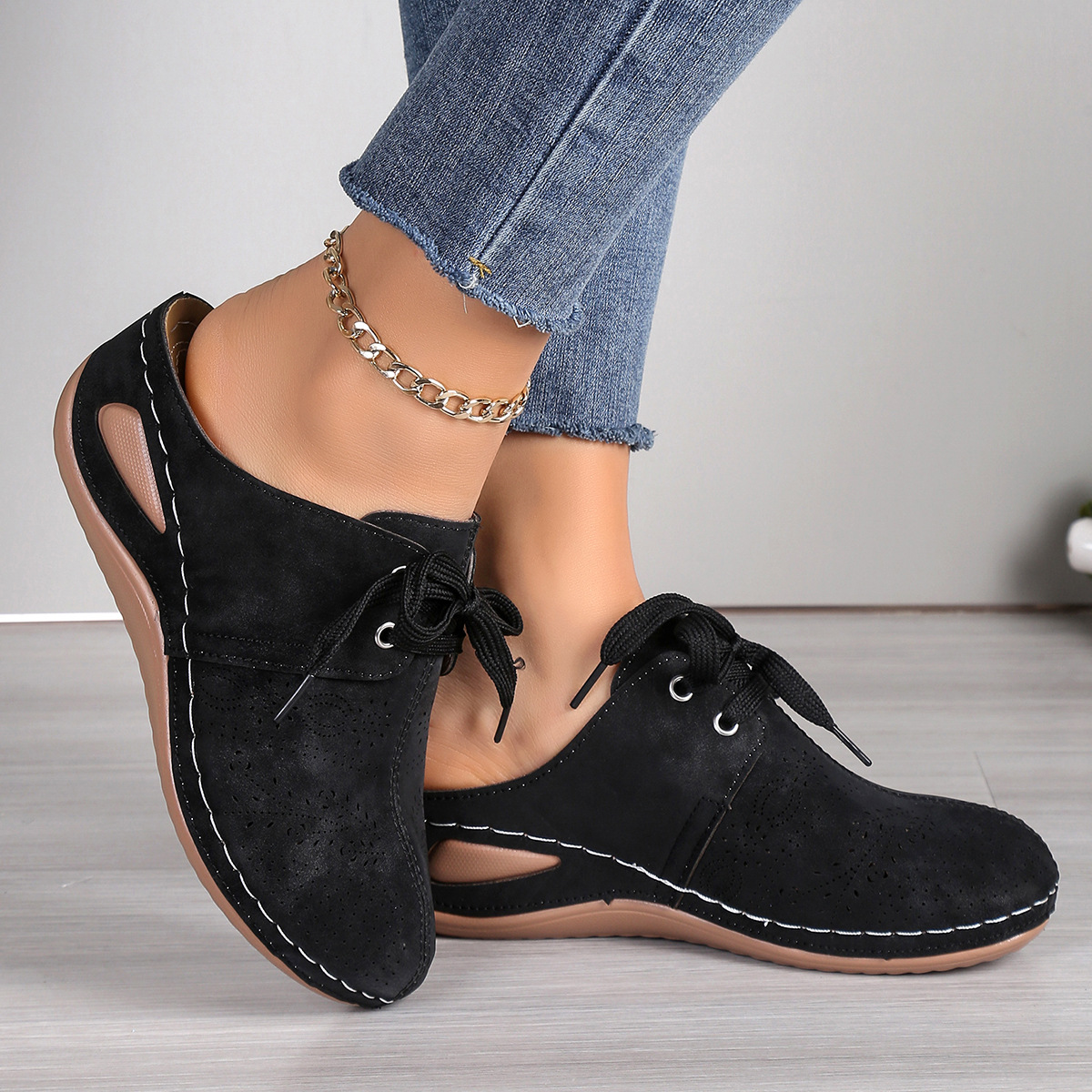 🔥Letzter Tag! 70 % Rabatt🔥 Orthopädische Sandalen mit geschlossener Zehenpartie – Damensandalen mit Schnürung und Keilabsatz