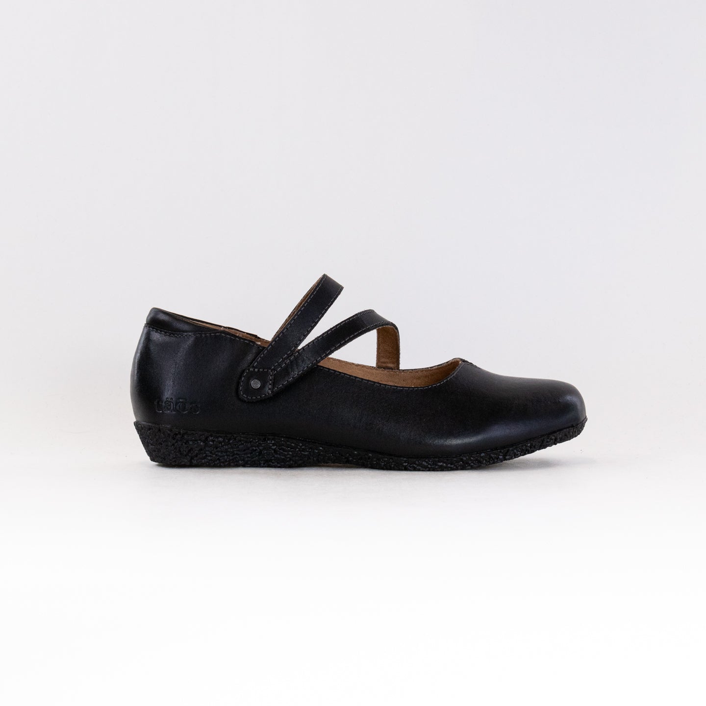 Black adjustable leather comfort flat
