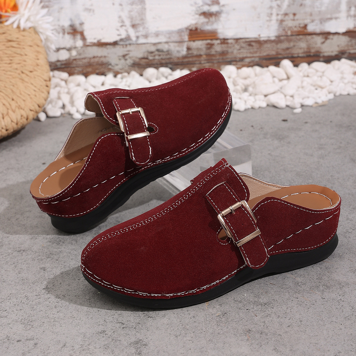 Pippin Women's Pippen Brown Flat - Chic & Comfortable Clogs