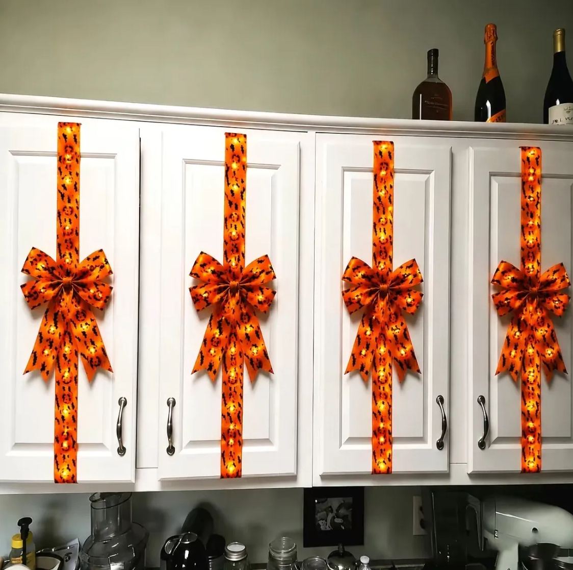 Light Up Halloween LED Bow Decoration