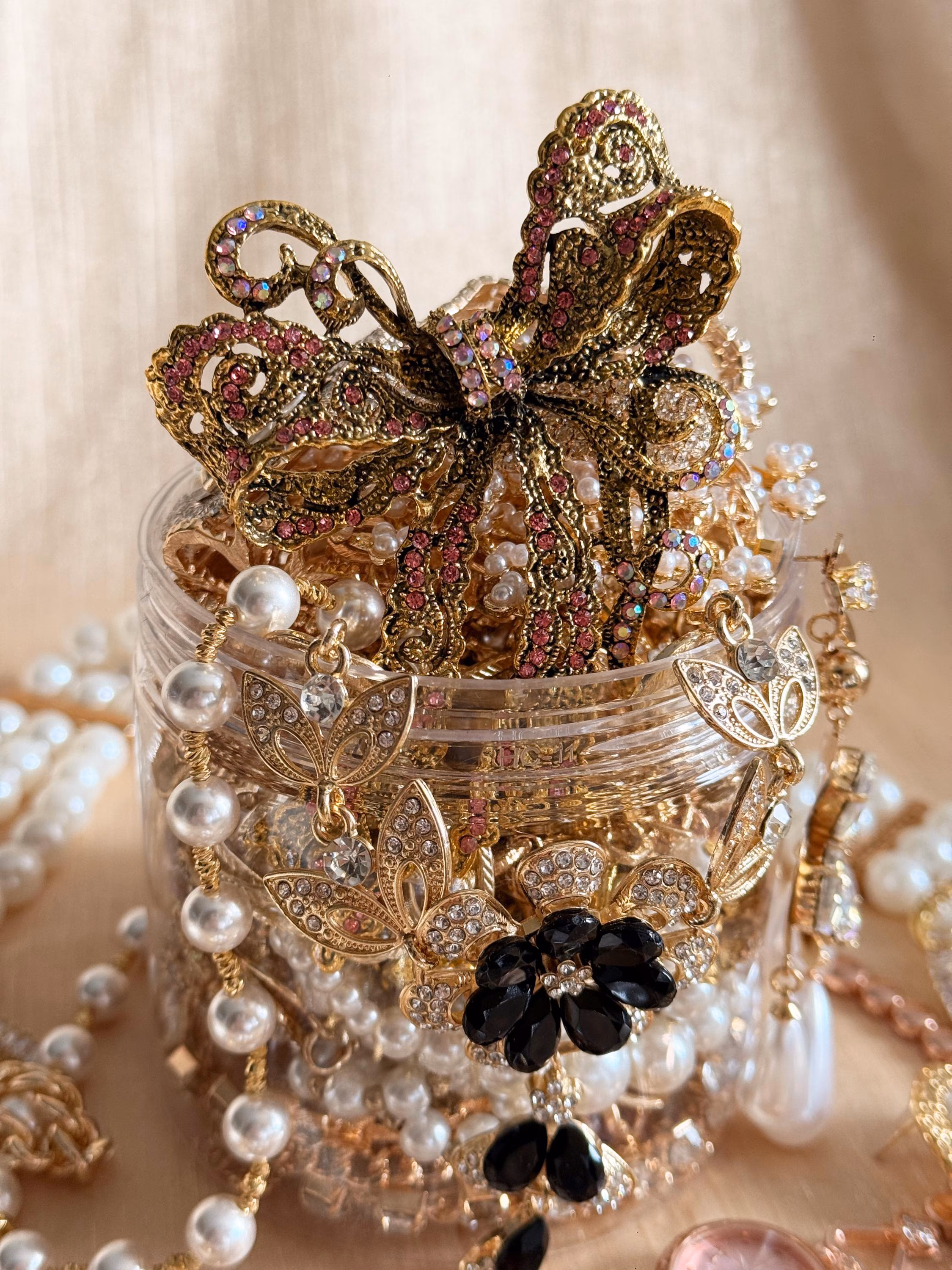 Butterfly Garden Mystery Jewelry Jar fashion jewelry assortment