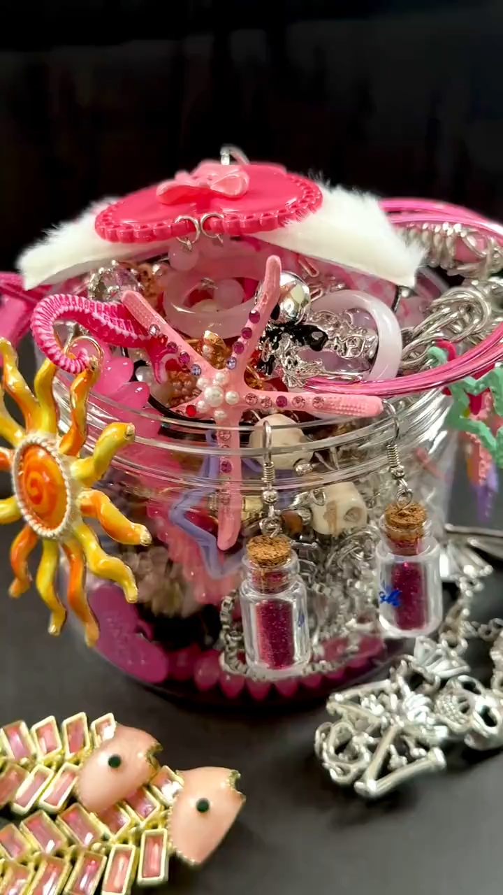 Pink Y2K Mystery Jewelry Box fashion jewelry assortment