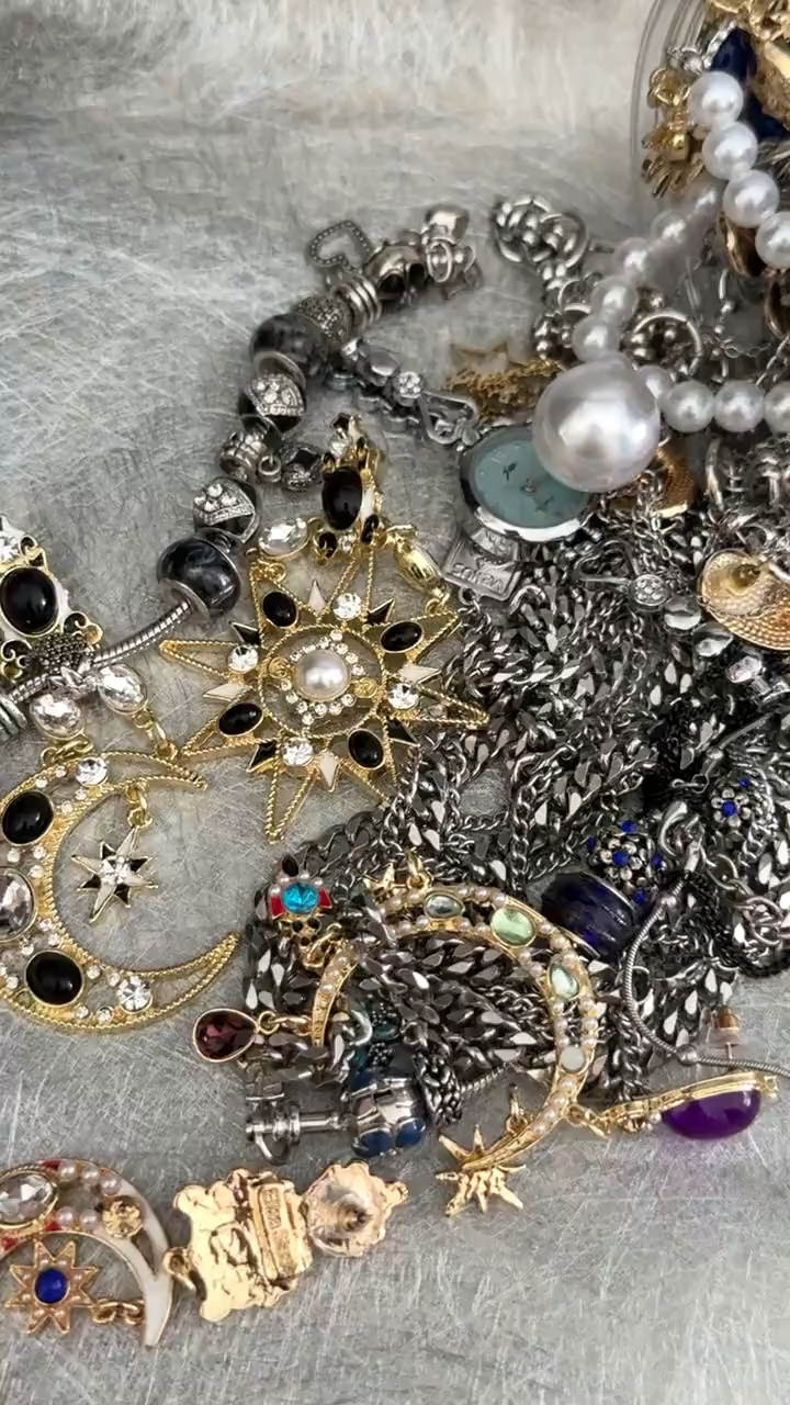 Silver Tone Celestial Mystery Jewelry Box fashion jewelry assortment