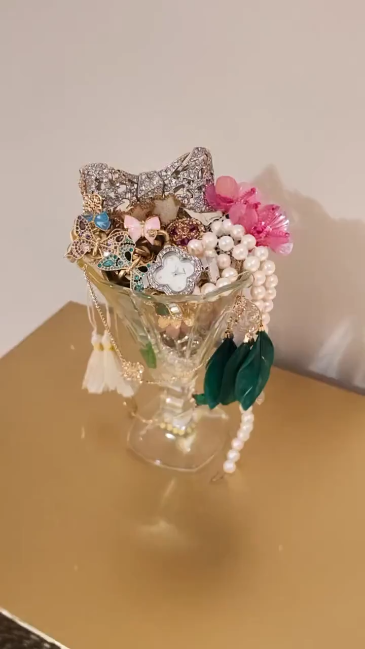 Butterfly Garden Mystery Jewelry Jar fashion jewelry assortment