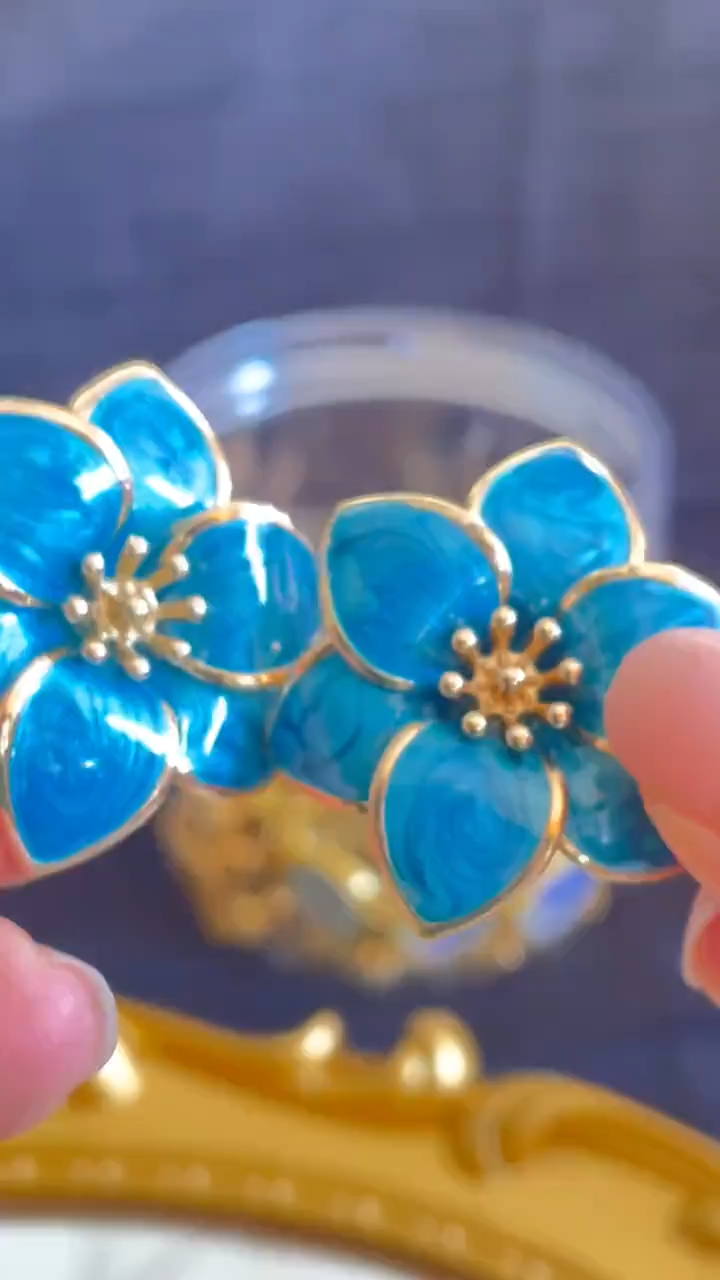 Butterfly Garden Mystery Jewelry Jar fashion jewelry assortment