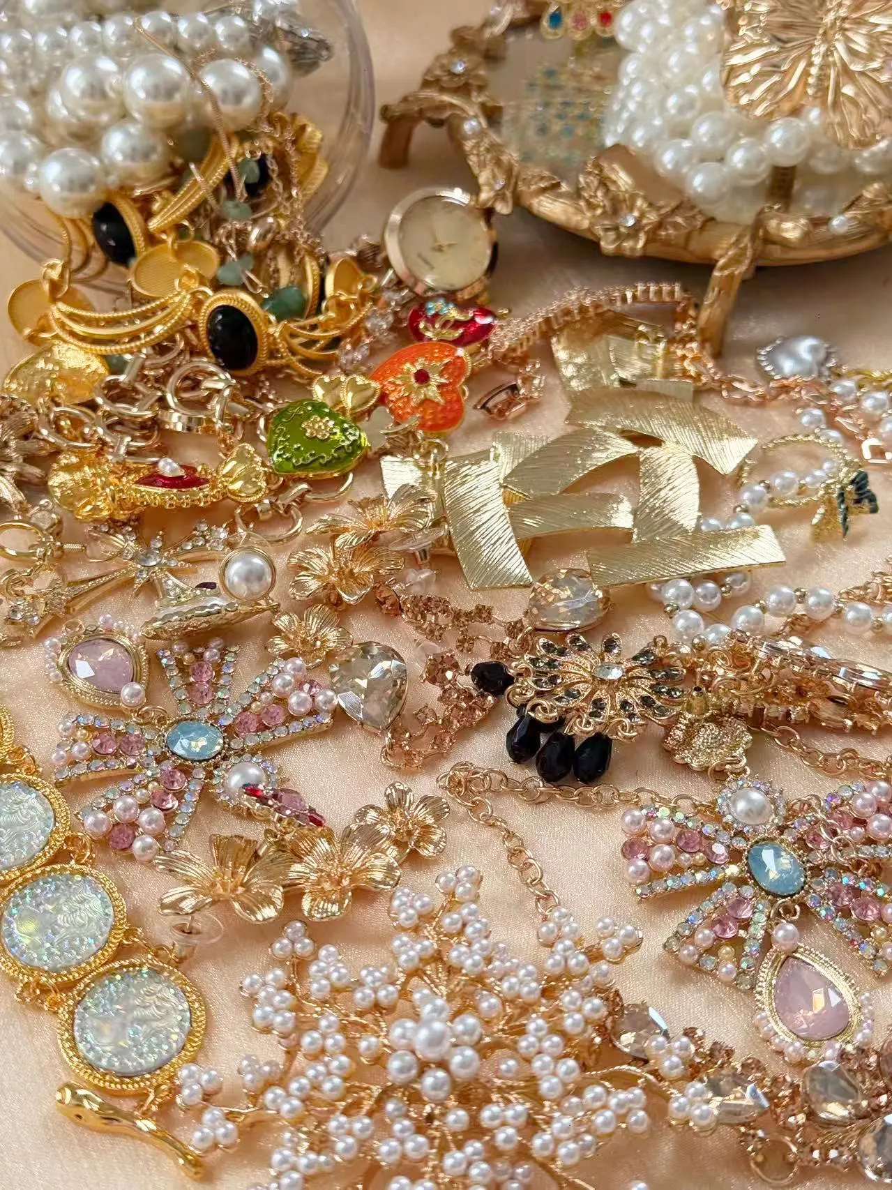 Vintage Inspired Gold Tone Mystery Jewelry Jar fashion jewelry assortment