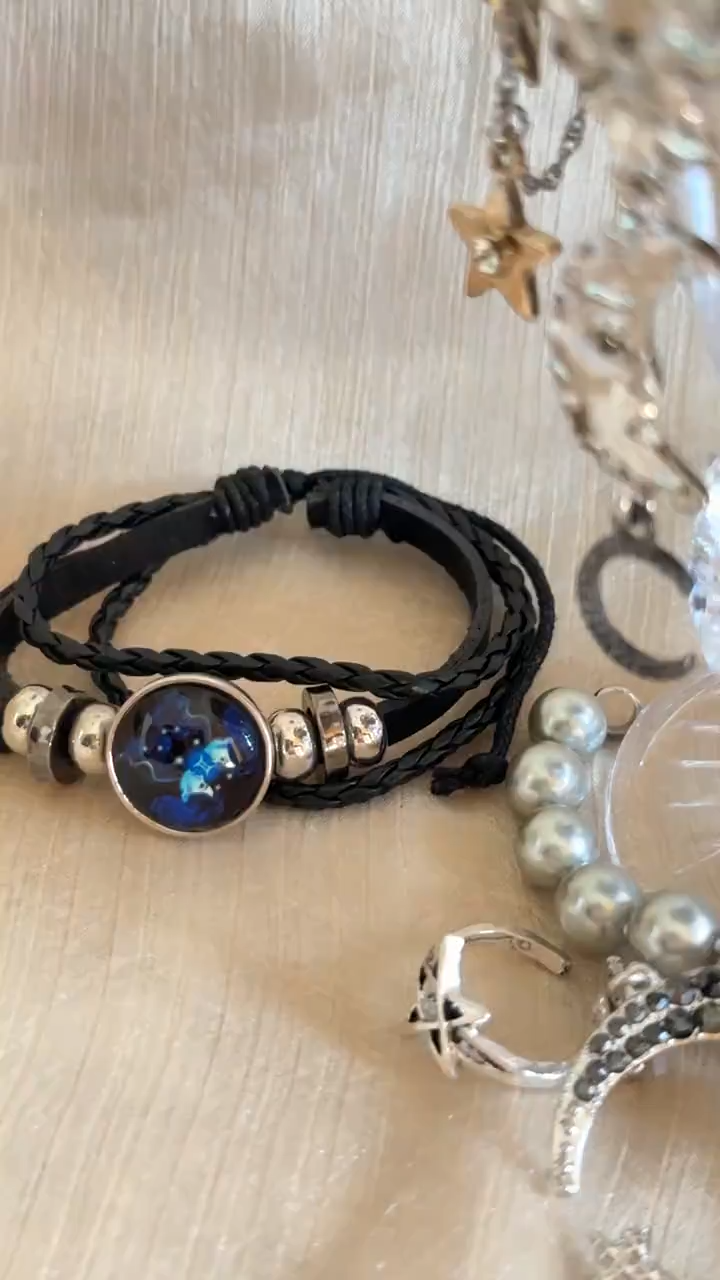 Silver Tone Celestial Mystery Jewelry Box fashion jewelry assortment