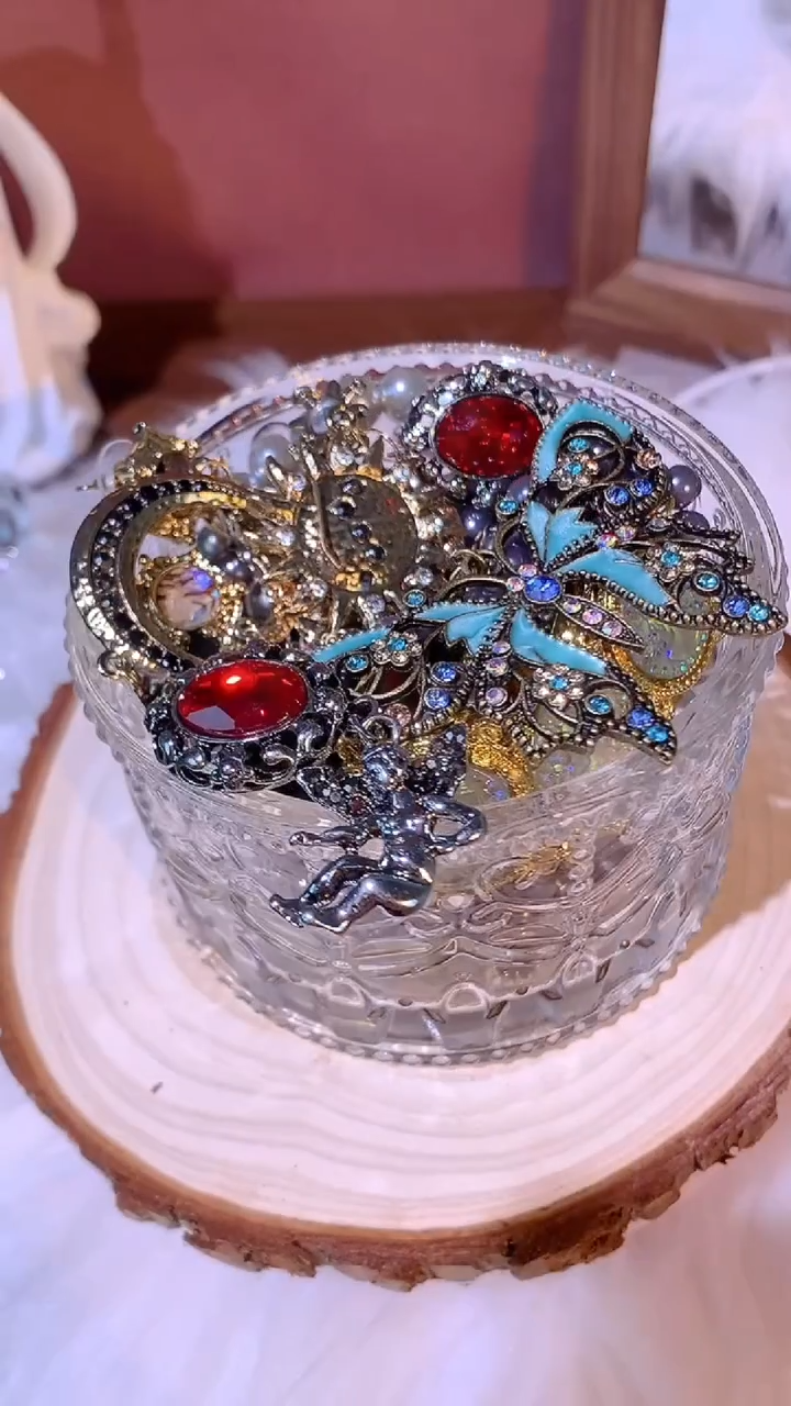 Vintage Inspired Treasure Mystery Jewelry Jar fashion jewelry assortment
