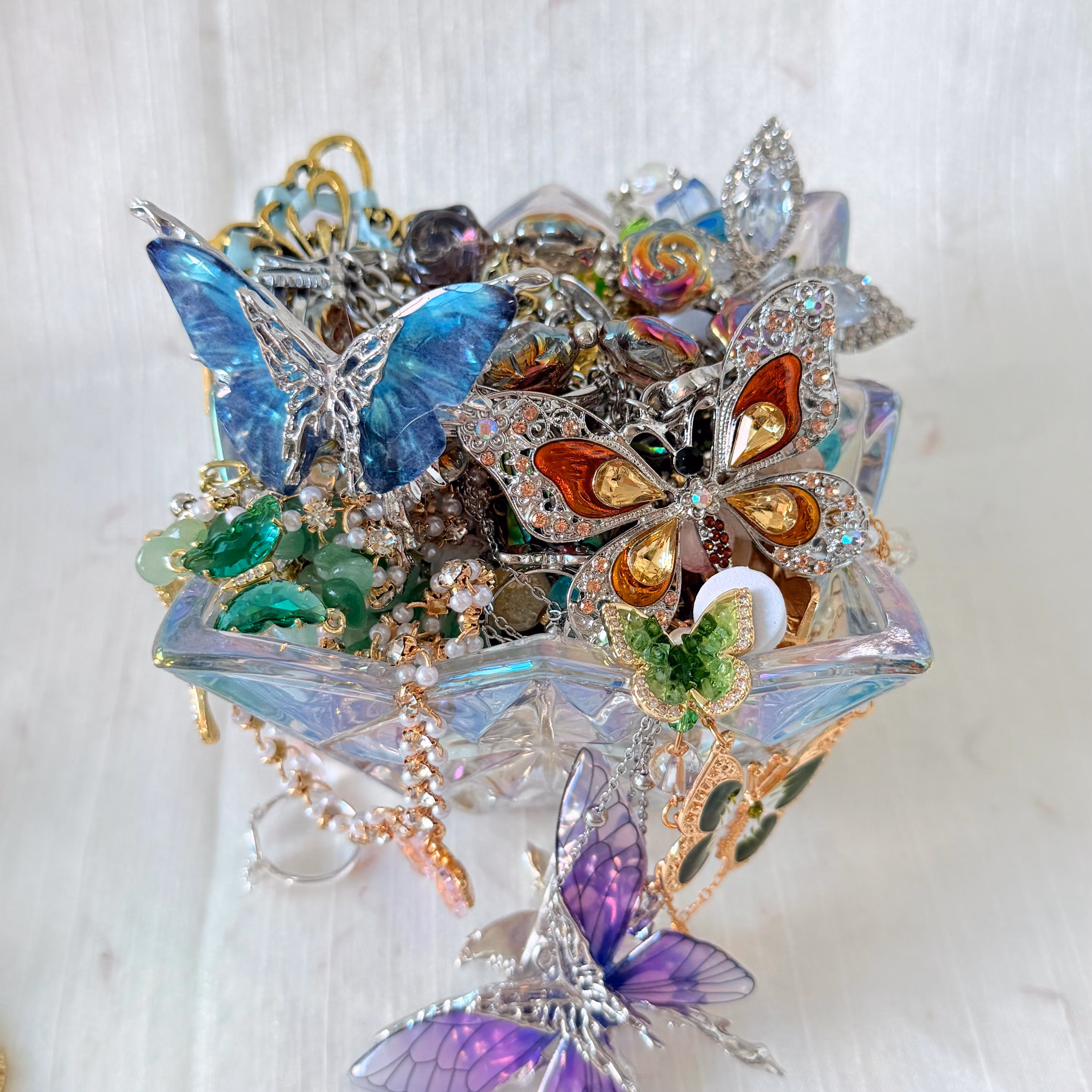 Butterfly Garden Mystery Jewelry Jar fashion jewelry assortment