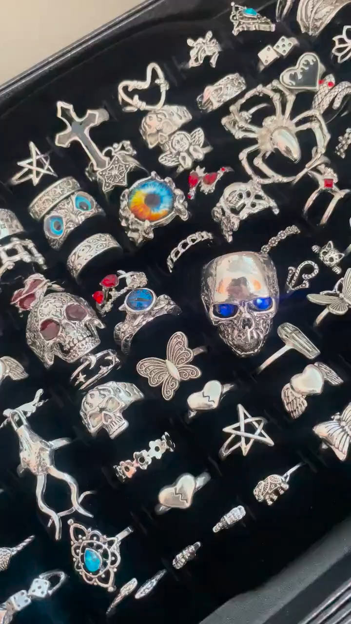 Vintage Inspired Ring Mystery Box fashion jewelry assortment