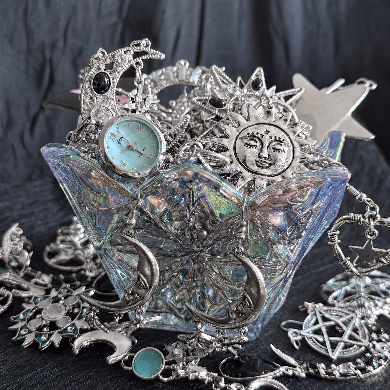Silver Tone Celestial Mystery Jewelry Box fashion jewelry assortment