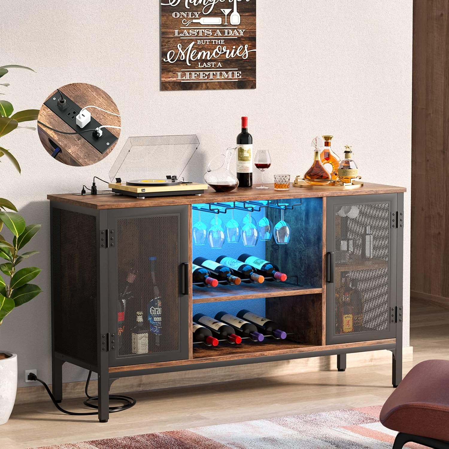 Homieasy Gabinete de Bar de Vino con Tomas de Corriente y Luces LED, Gabinete Industrial para Licor con Estantes de Vino Ajustables, Gabinetes de Estación de Café con Almacenamiento para Cocina/Hogar