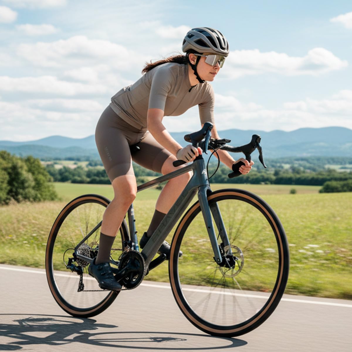 GRAVEL | Bicicleta Tucson Shimano Sora 18V Carbon | Llantas Continental