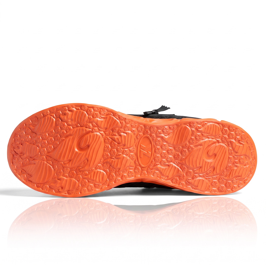 Men's Cloud Wanderer V7 - Black Orange