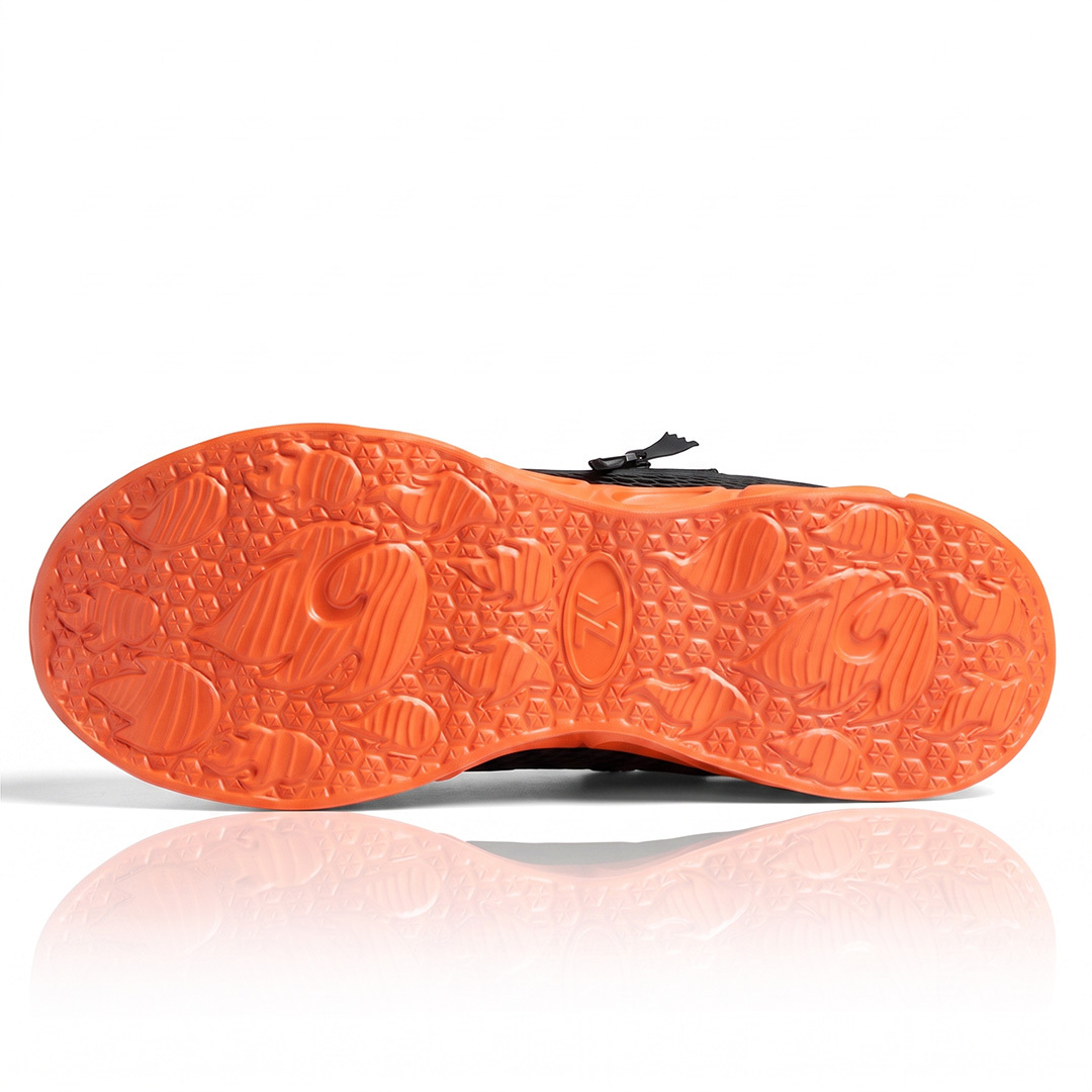 Men's Cloud Wanderer V7 - Black Orange
