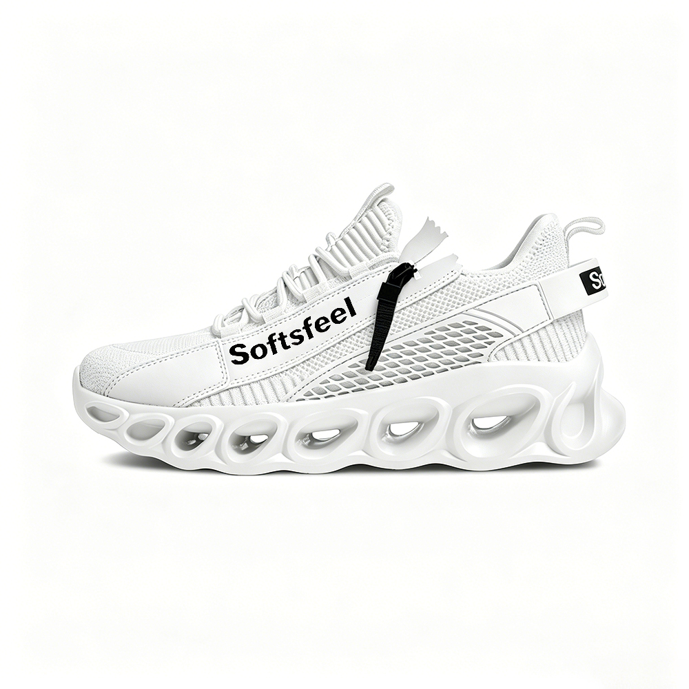 Men's Cloud Wanderer V7 - White