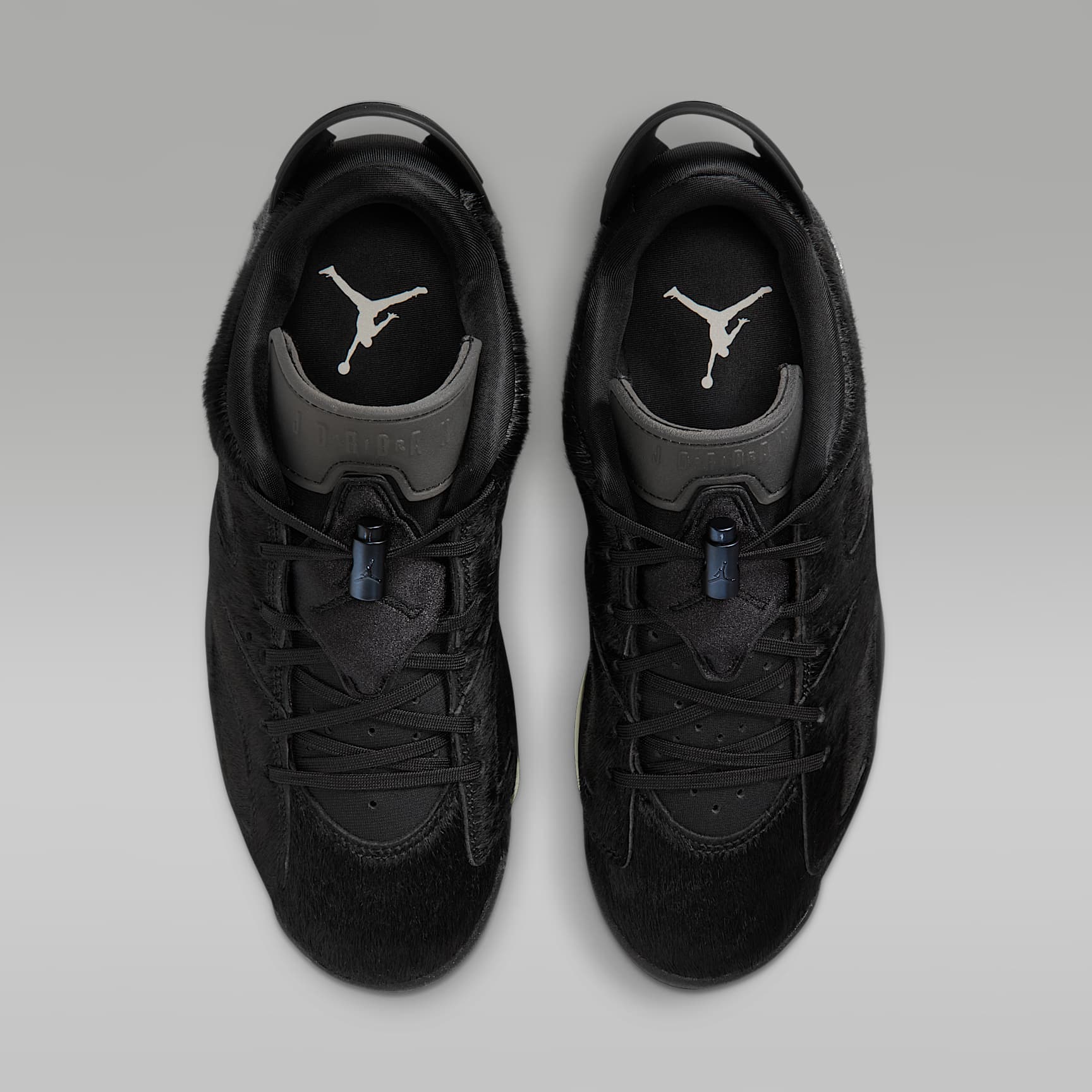 Air Jordan 6 Retro Low Schuh (Damen) – Schwarz/Schwarz/Schwarz