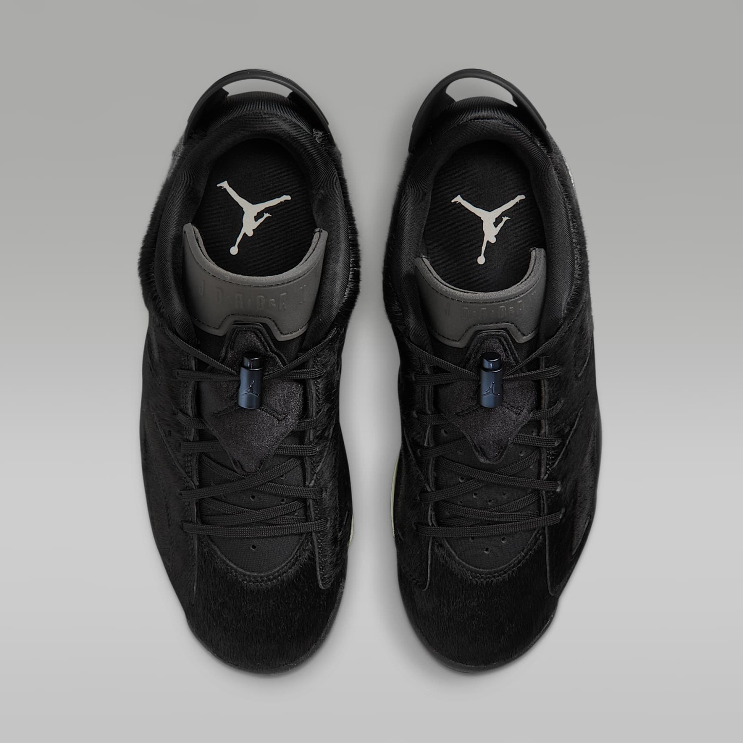 Air Jordan 6 Retro Low Schuh (Damen) – Schwarz/Schwarz/Schwarz