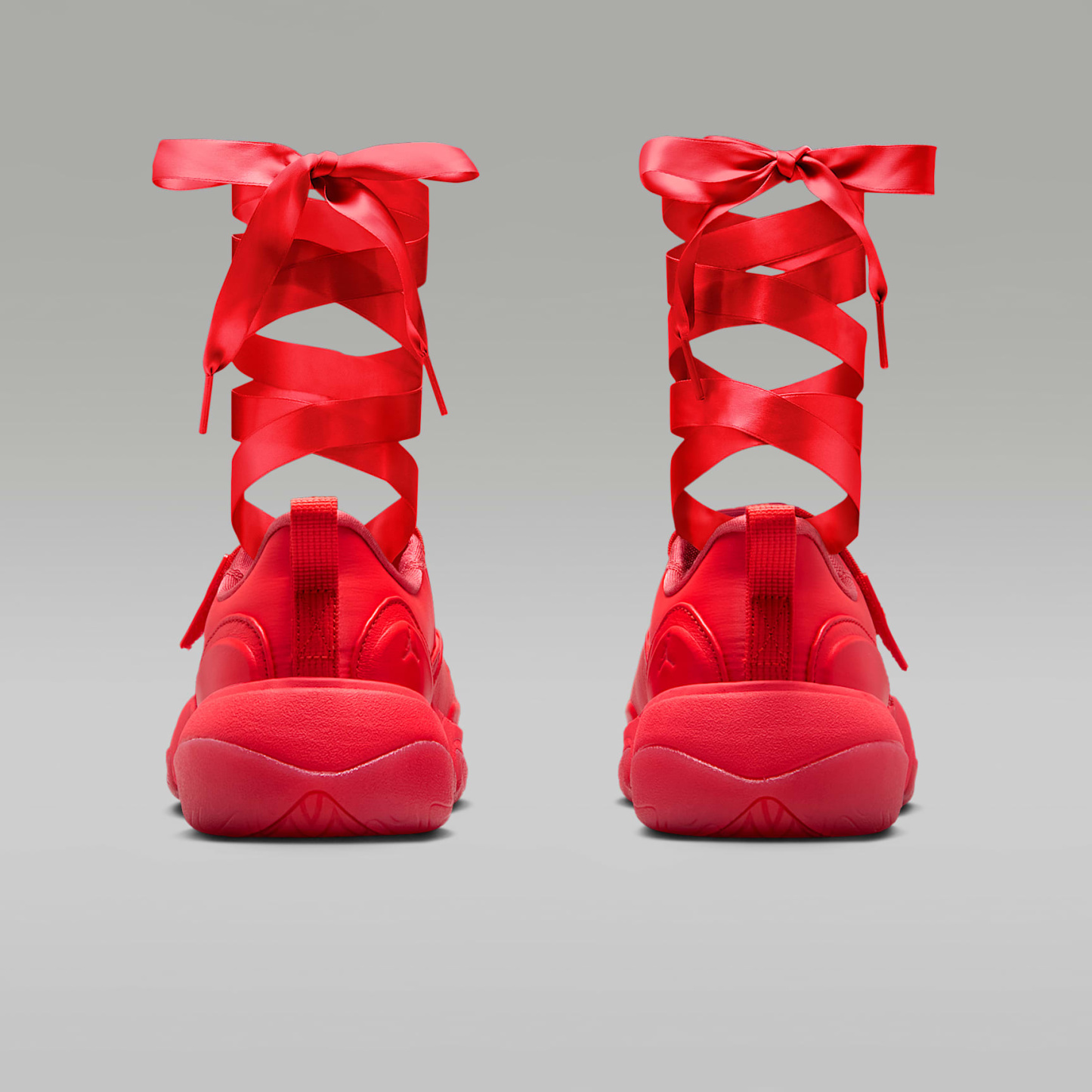 Jordan Pointe Schuh (Damen) – Chile Red/Deep Maroon/Pueblo Red
