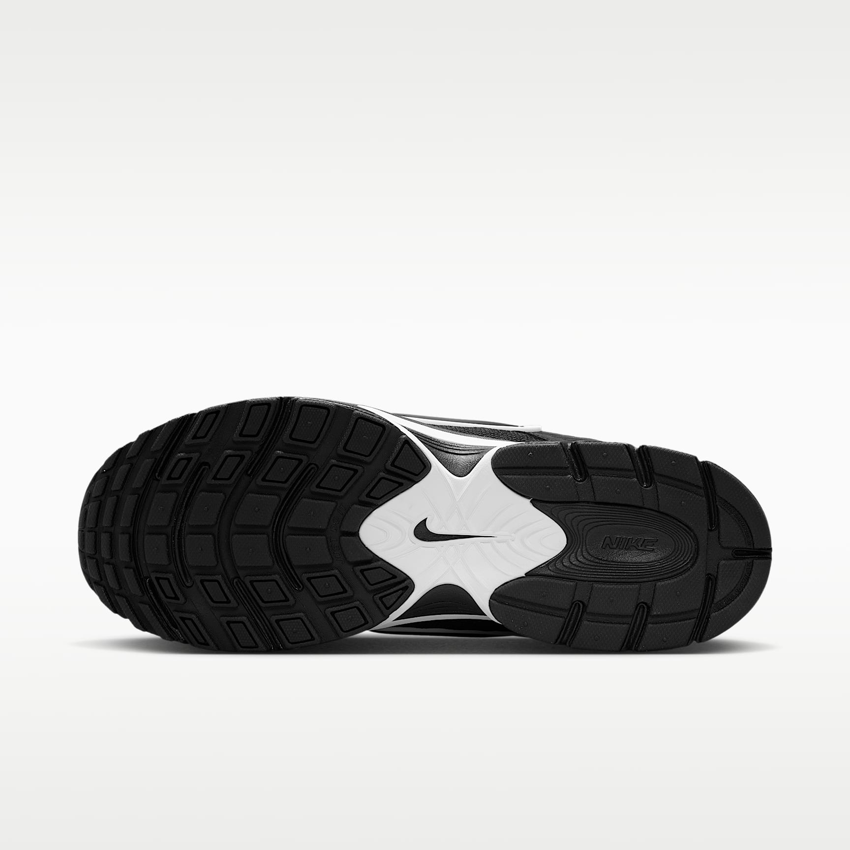 Nike V5 RNR Schuh (Herren) – Schwarz/Weiß/Schwarz