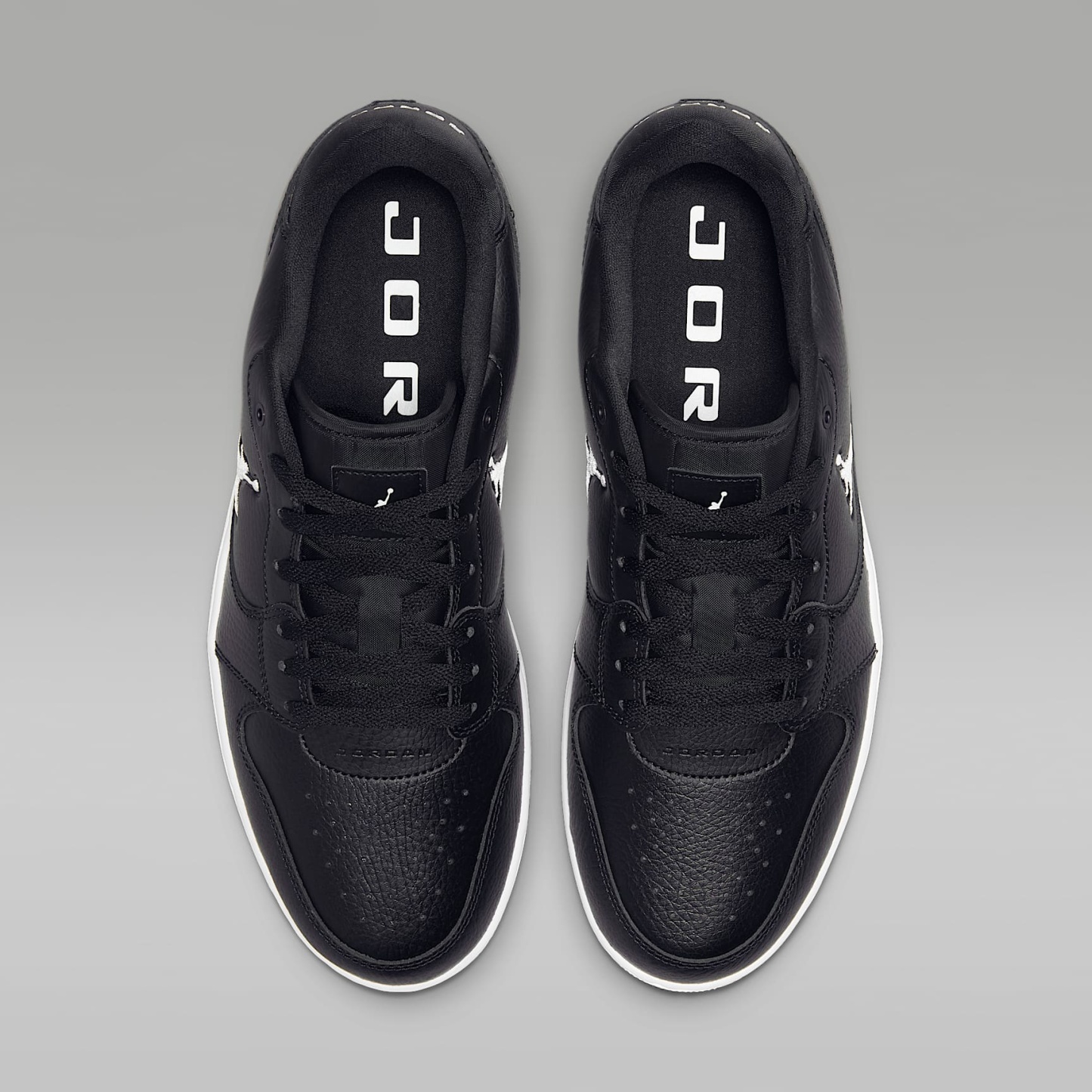Jordan Court Connect Low Herrenschuhe – Schwarz/Weiß