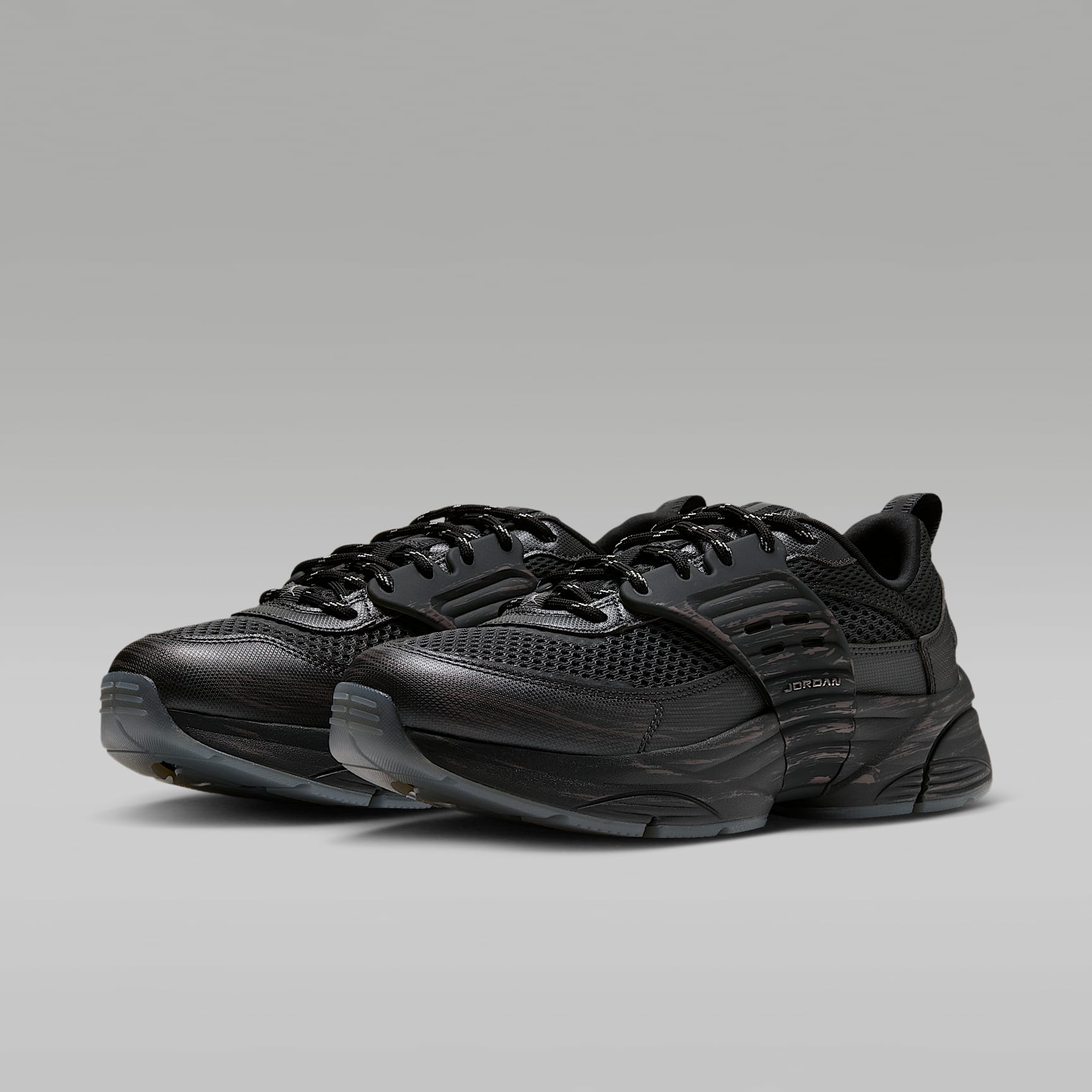 Jordan Trunner O/S Schuhe (Herren) – Anthracite/Anthracite/Racer Blue/Racer Blue