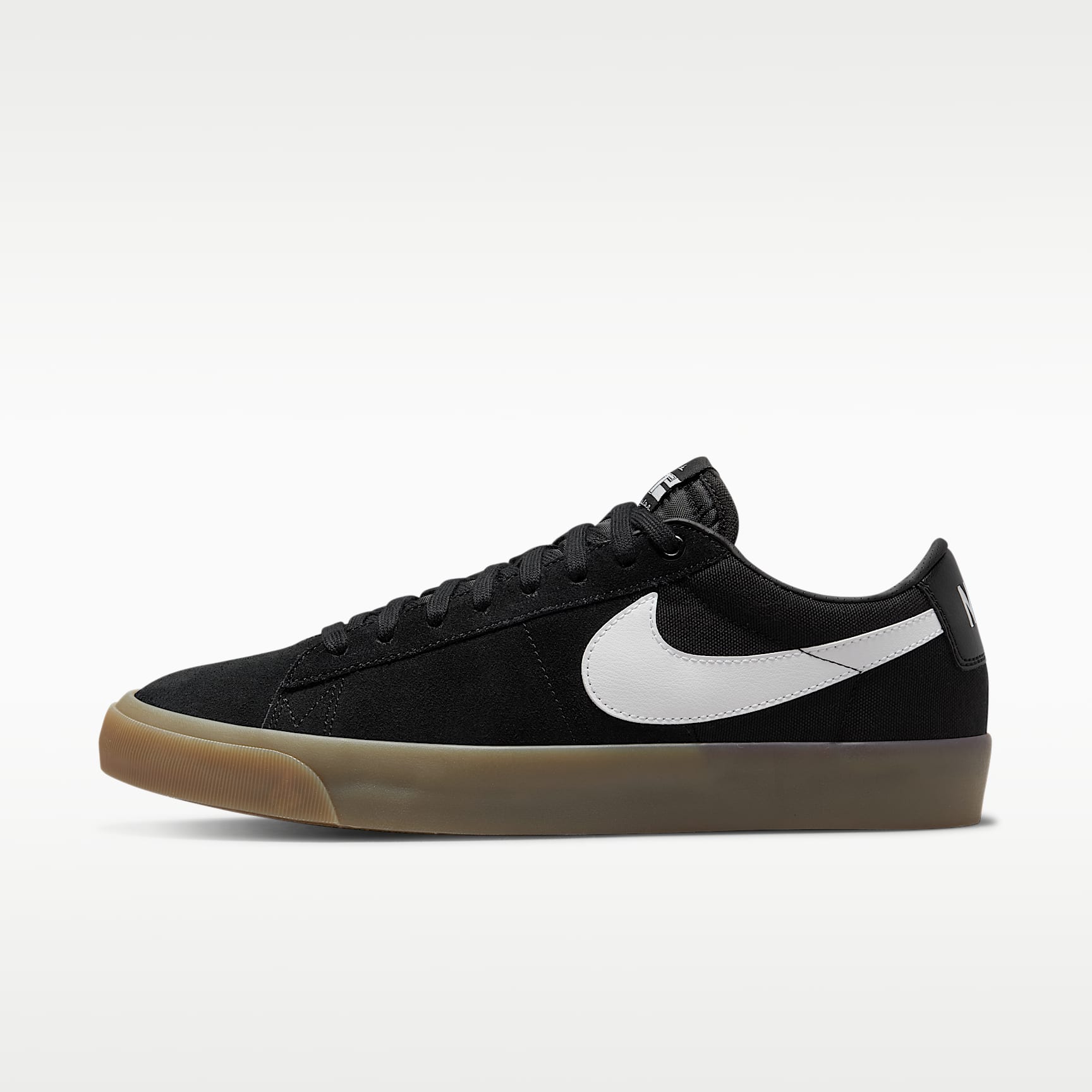 Nike SB Zoom Blazer Low Pro GT Skateboardschuh – Schwarz/Schwarz/Weiß/Weiß