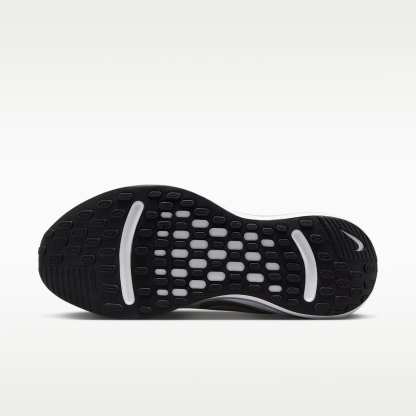 Nike Journey Run Straßenlaufschuh für Damen – Weiß/Sail/Schwarz/Metallic Silver