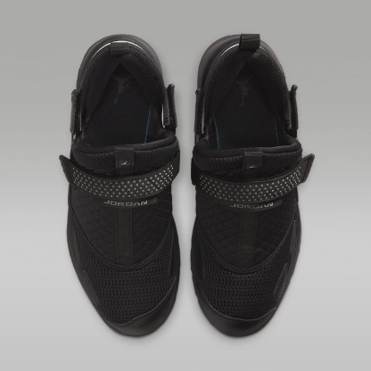 Jordan Trunner LX Schuh (Damen) – Schwarz/Schwarz/Schwarz