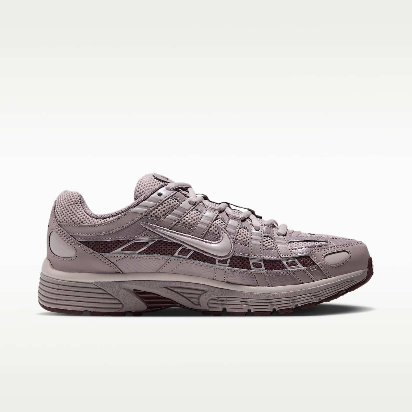 Nike P-6000 Schuh (Damen) – Light Violet Ore/Burgundy Crush/Platinum Violet