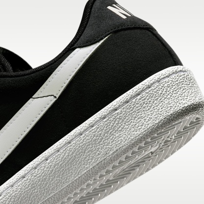 Nike SB Zoom Tennis Classic Skaterschuh – Schwarz/Weiß/Weiß